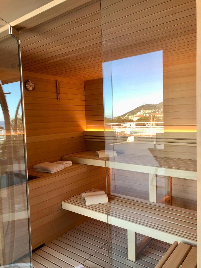 Corallo Wellness Hotel Диано-Марина Экстерьер фото